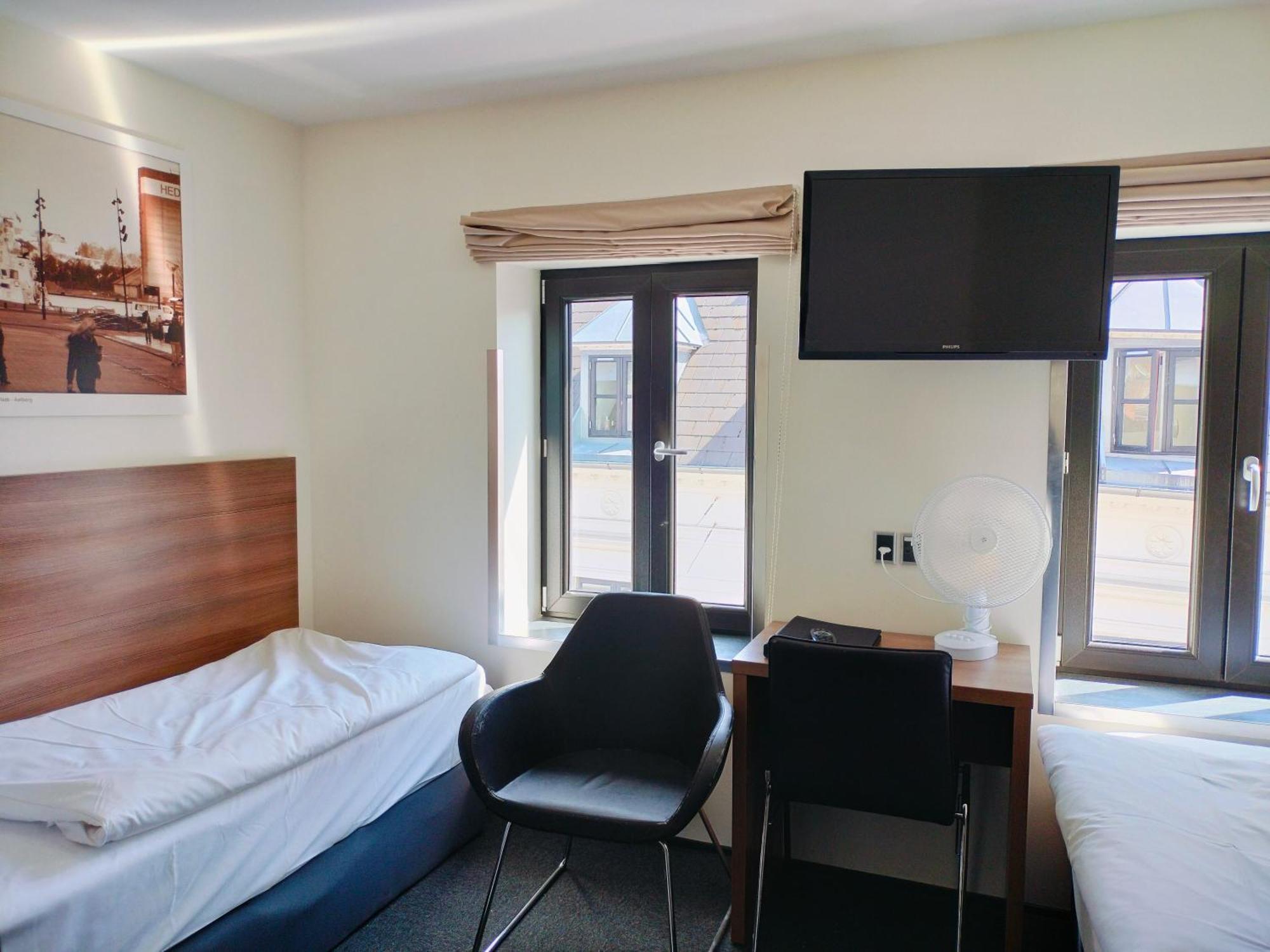Hotel Jomfru Ane Ольборг Экстерьер фото